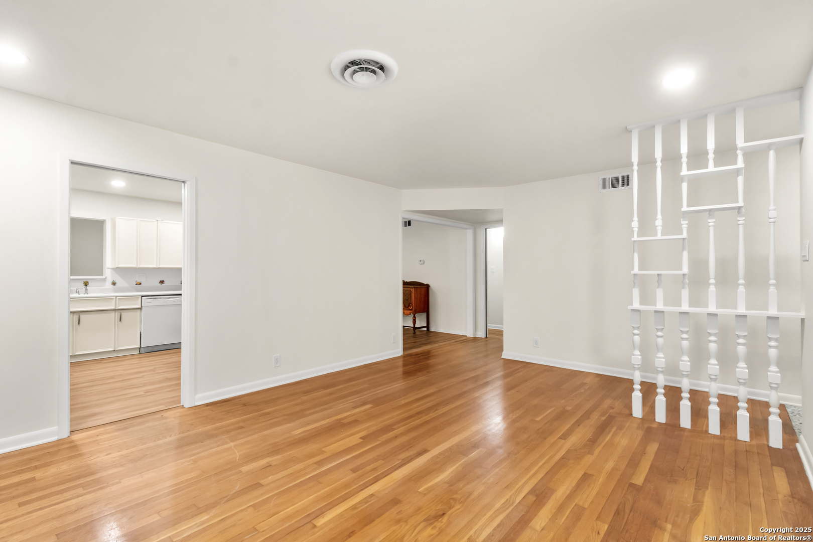 247 Montfort San Antonio TX 78216