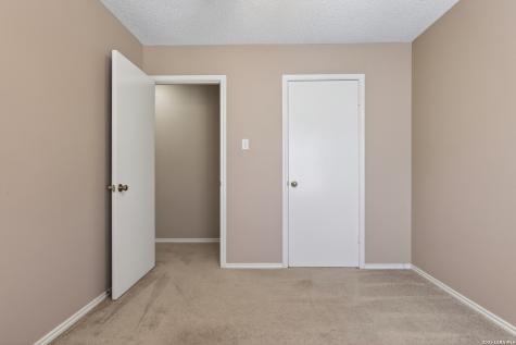 4963 Timber Trace Street San Antonio TX 78250