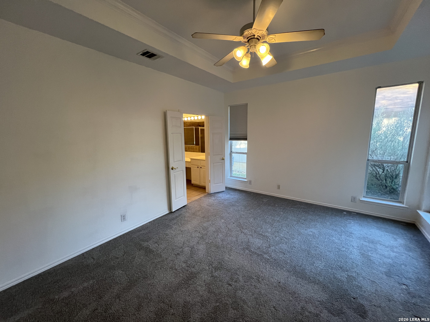30 Amber Forest Hollywood Park TX 78232