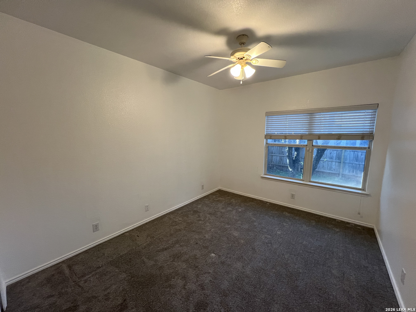 30 Amber Forest Hollywood Park TX 78232