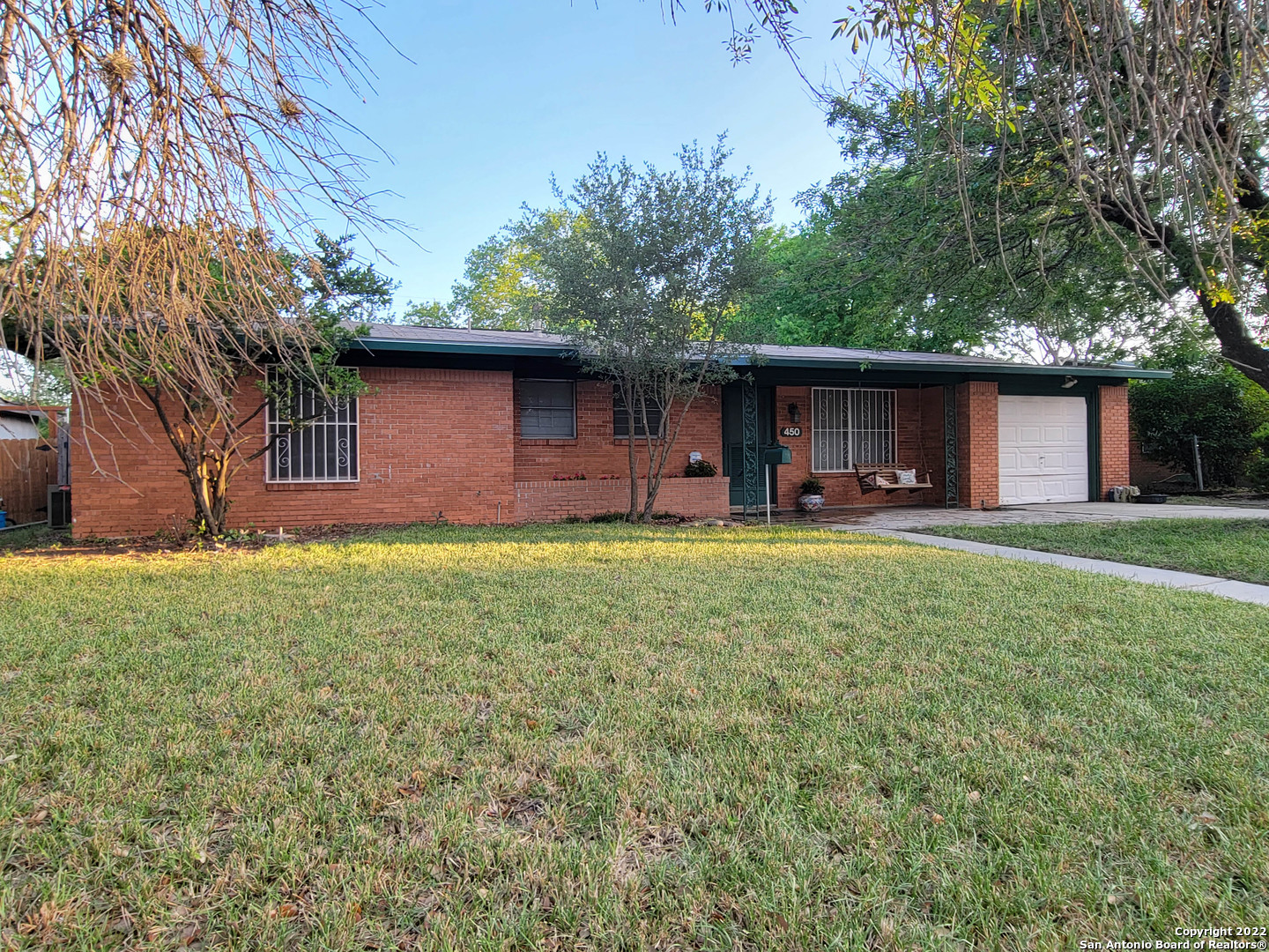 450 Senova Drive San Antonio TX 78216