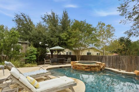 112 Lyman Terrell Hills TX 78209