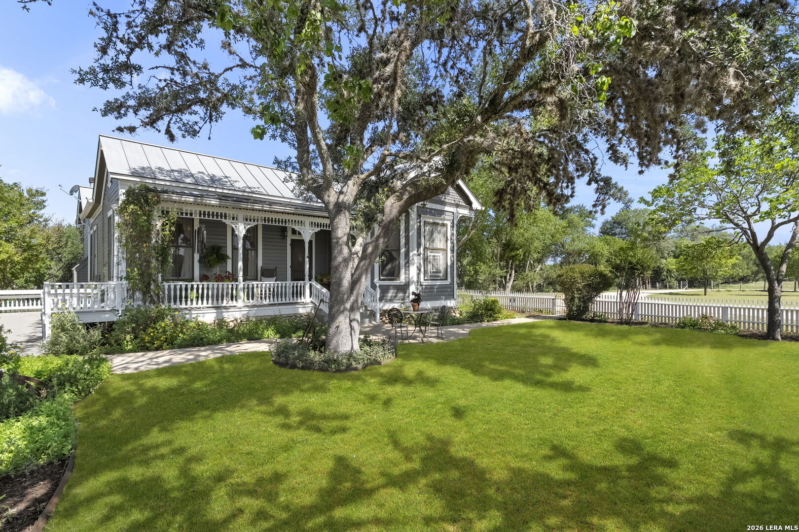 112 N. River Bend Road Comfort TX 78013