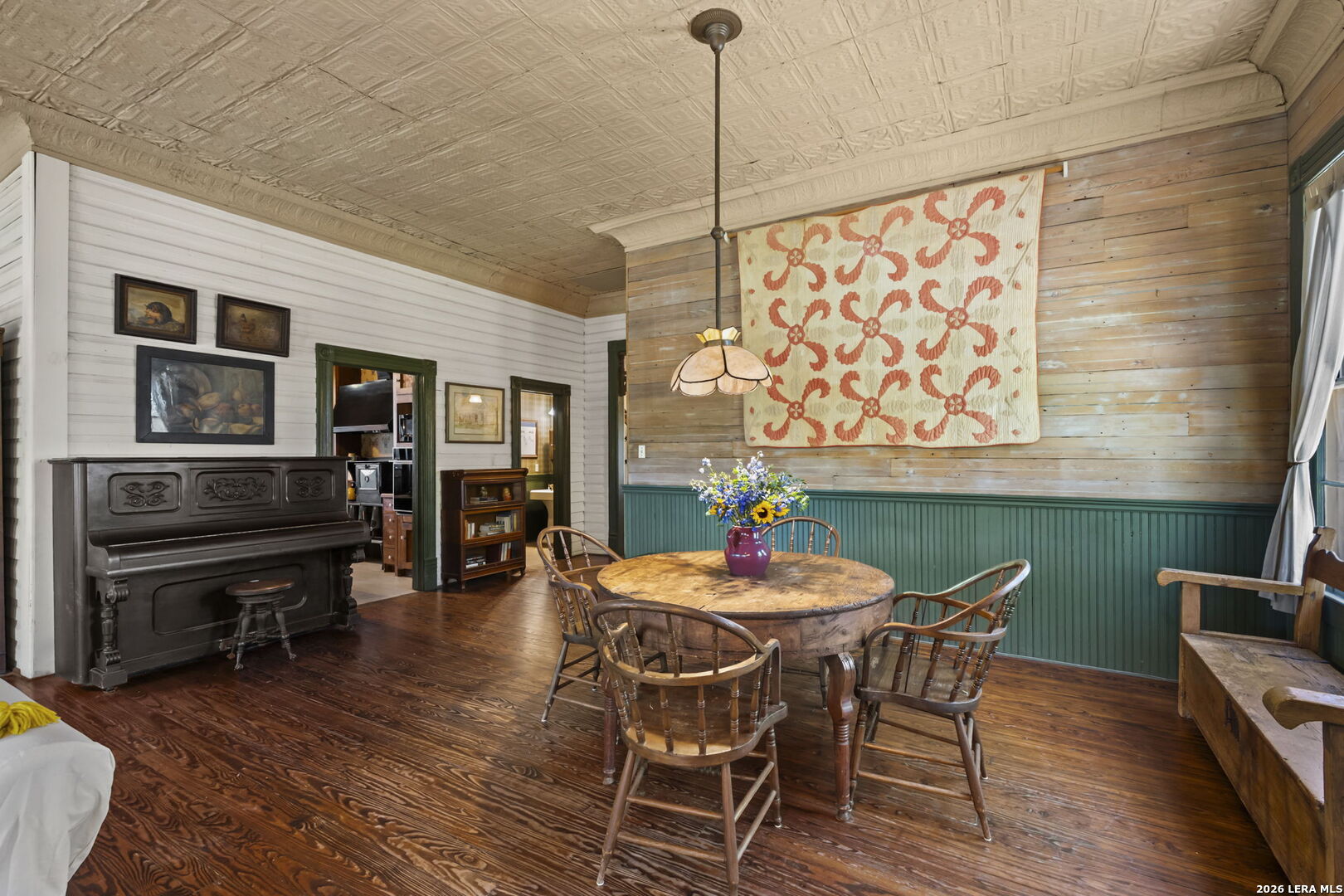 112 N. River Bend Road Comfort TX 78013
