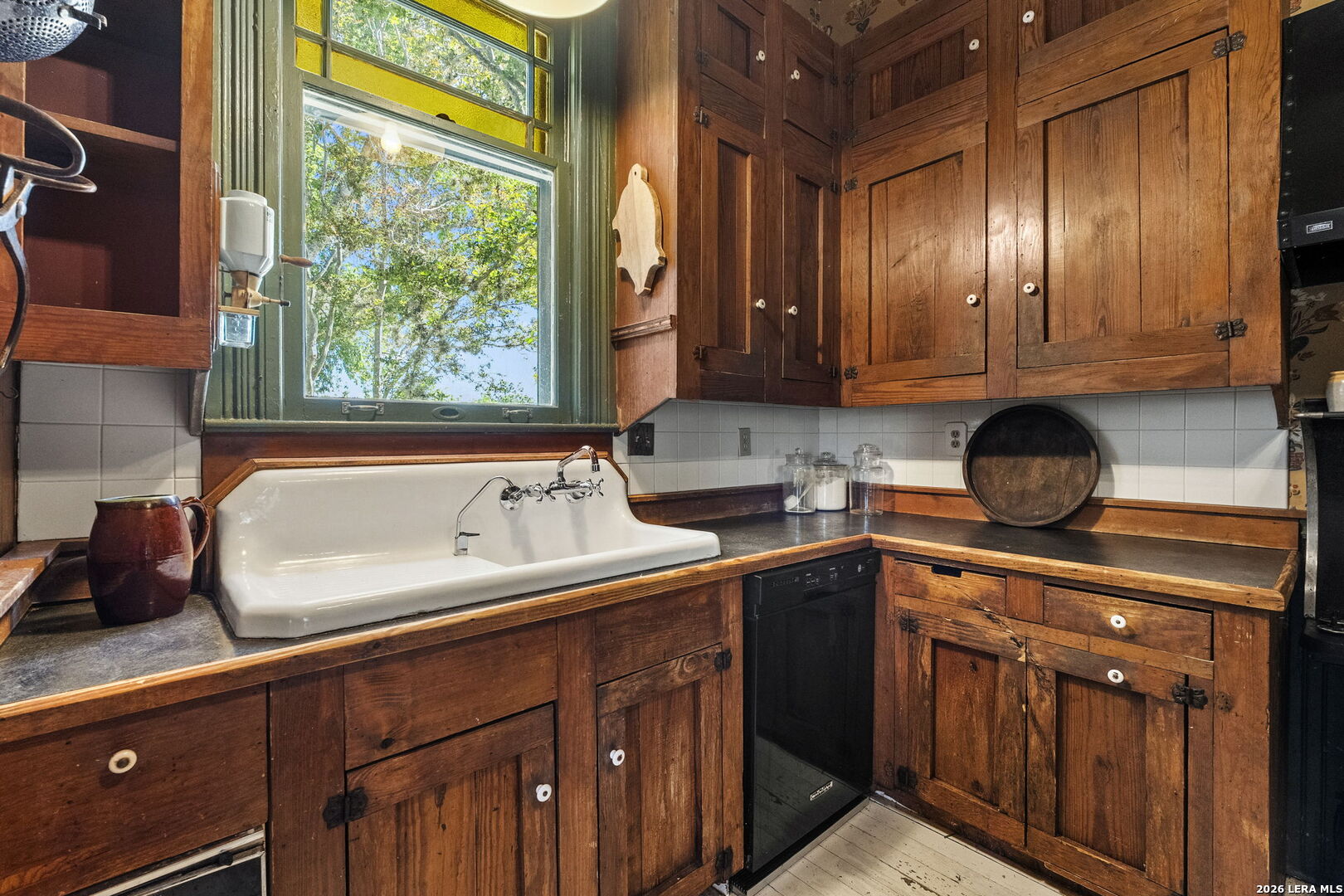 112 N. River Bend Road Comfort TX 78013