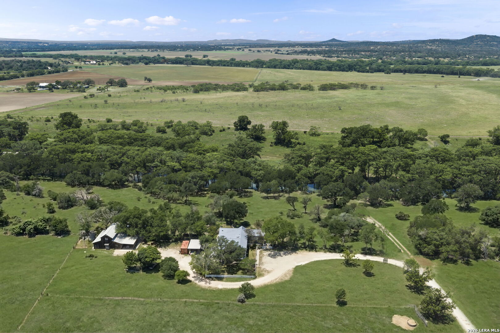 112 N. River Bend Road Comfort TX 78013