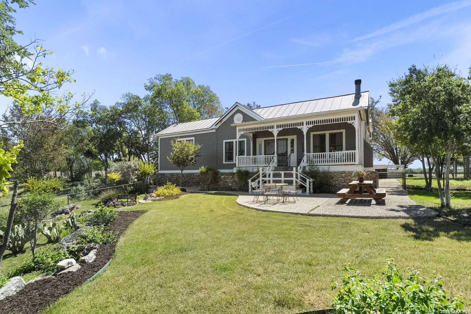 112 N. River Bend Road Comfort TX 78013