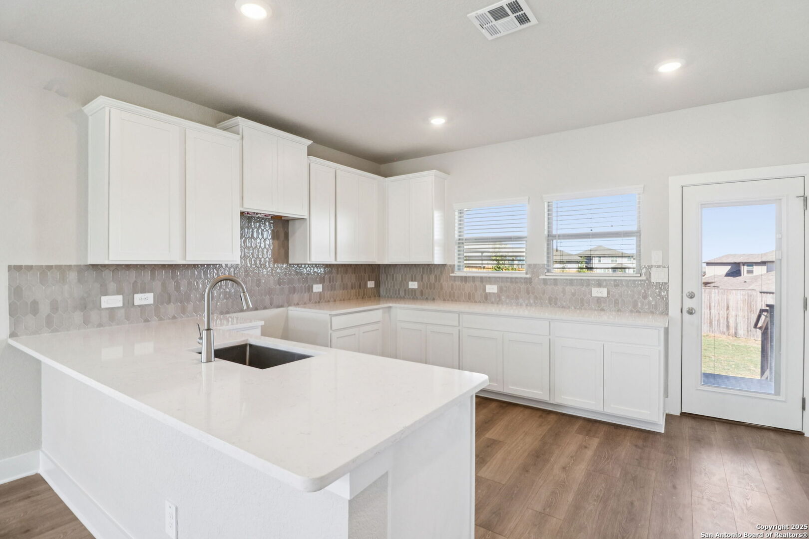 128 Perciful Avenue Cibolo TX 78108