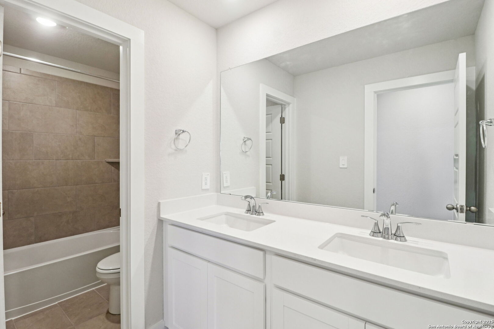 128 Perciful Avenue Cibolo TX 78108