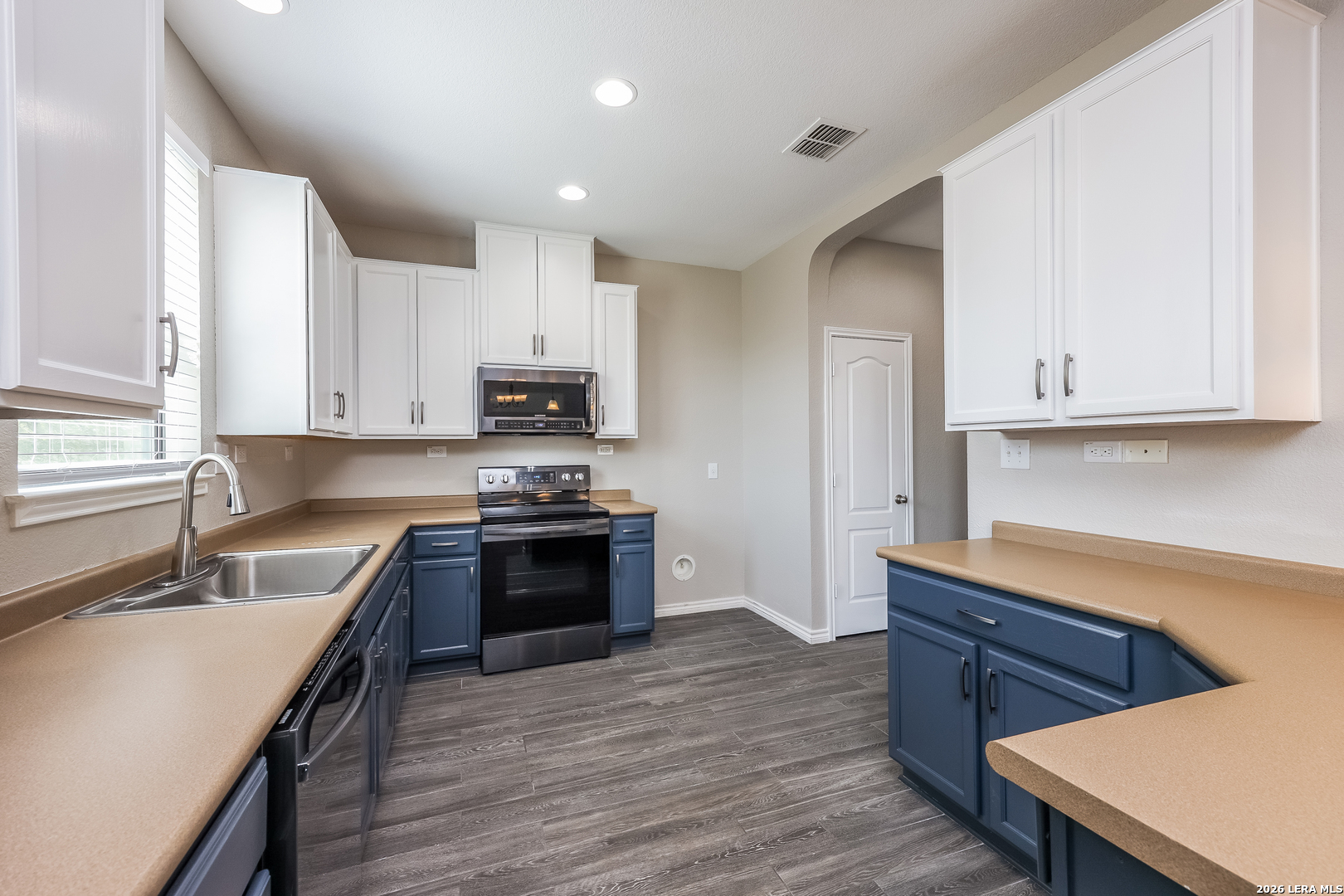 3716 Villa Rey San Antonio TX 78245