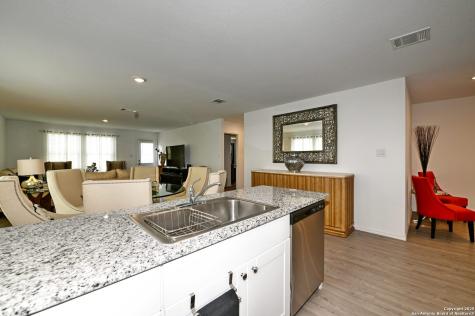 10746 Margarita Loop Converse TX 78109