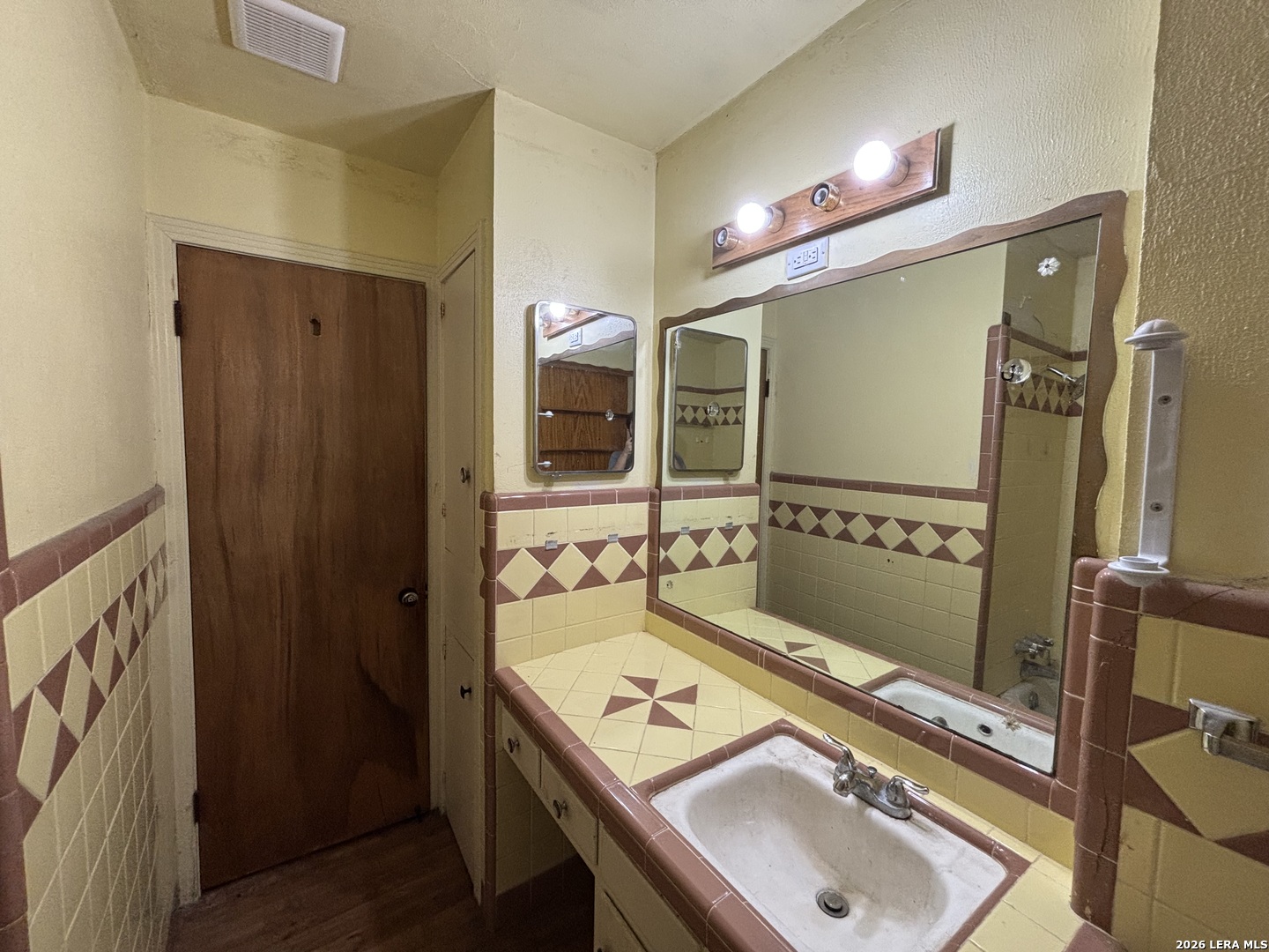 798 W Merriweather Street New Braunfels TX 78130