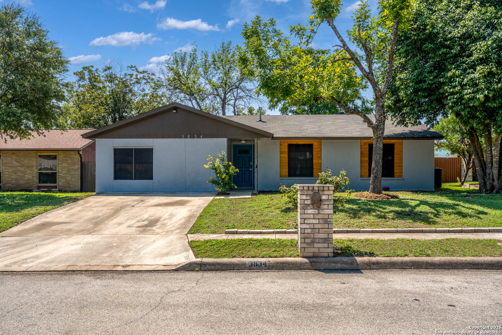 3834 Pipers Crest San Antonio TX 78251