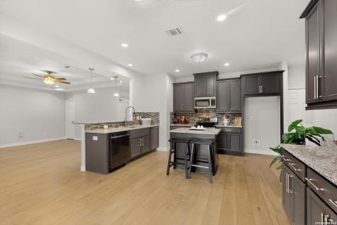 10322 Alsfeld Ranch Helotes TX 78023