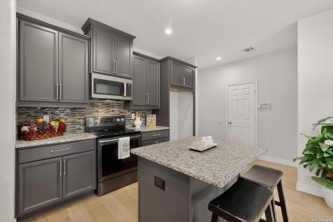 10322 Alsfeld Ranch Helotes TX 78023
