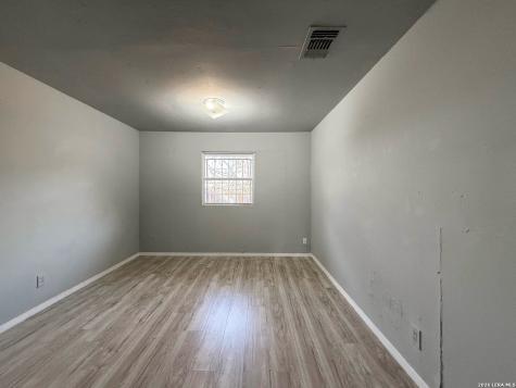 6605 Spring Lark Street San Antonio TX 78249