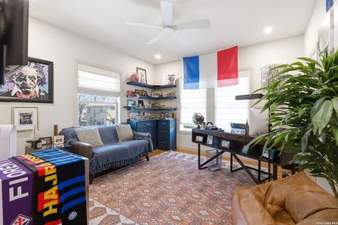 434 Thelma Olmos Park TX 78212