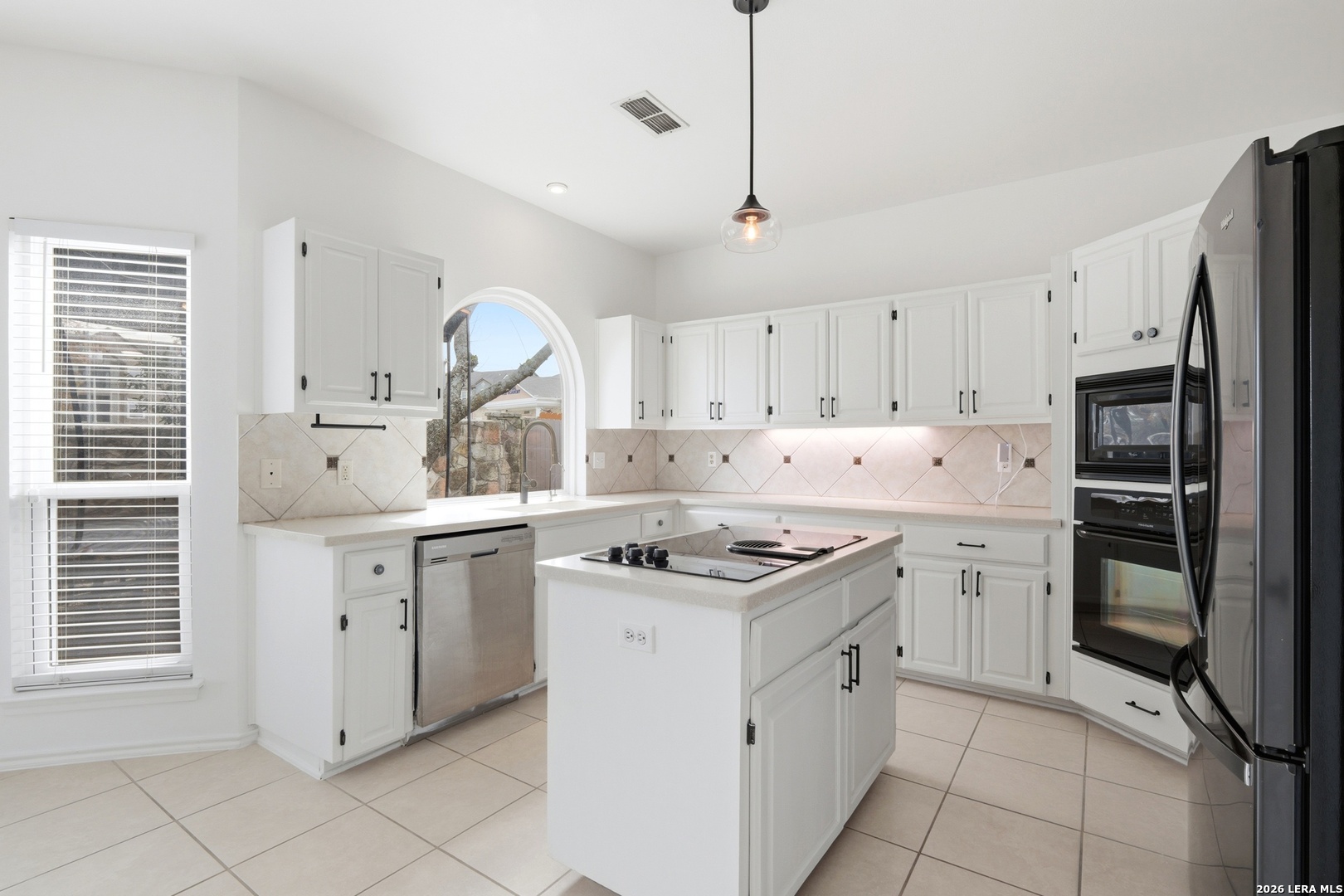 602 Lightstone San Antonio TX 78258