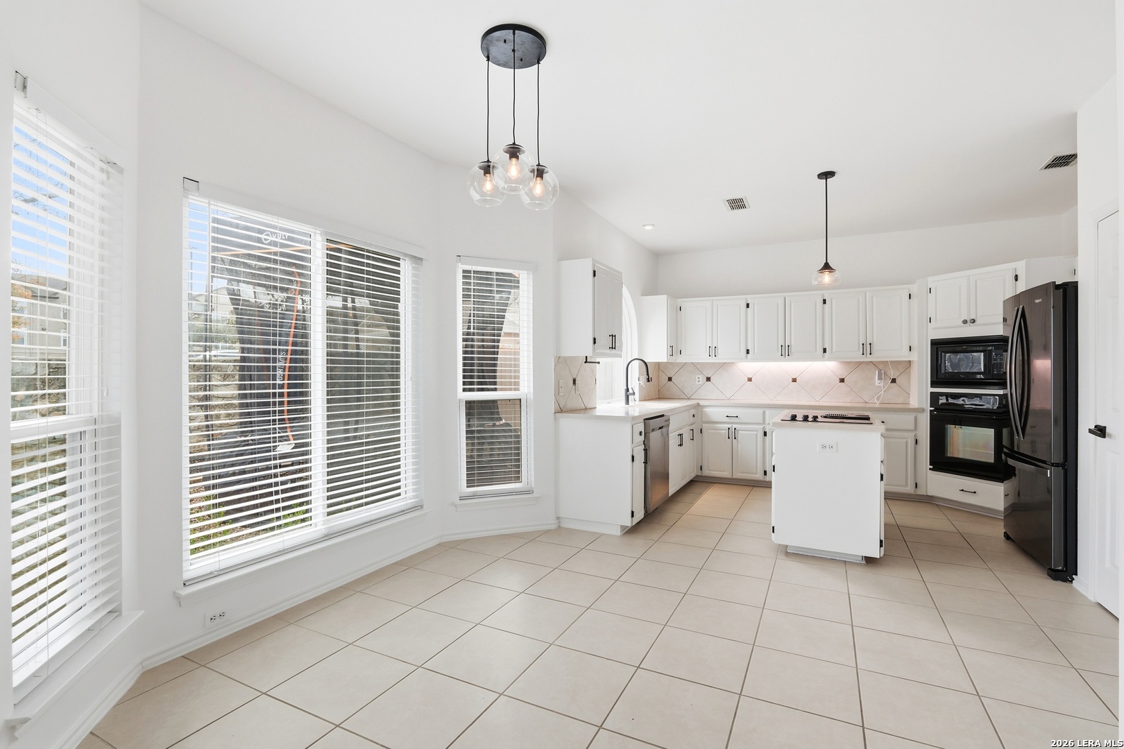 602 Lightstone San Antonio TX 78258