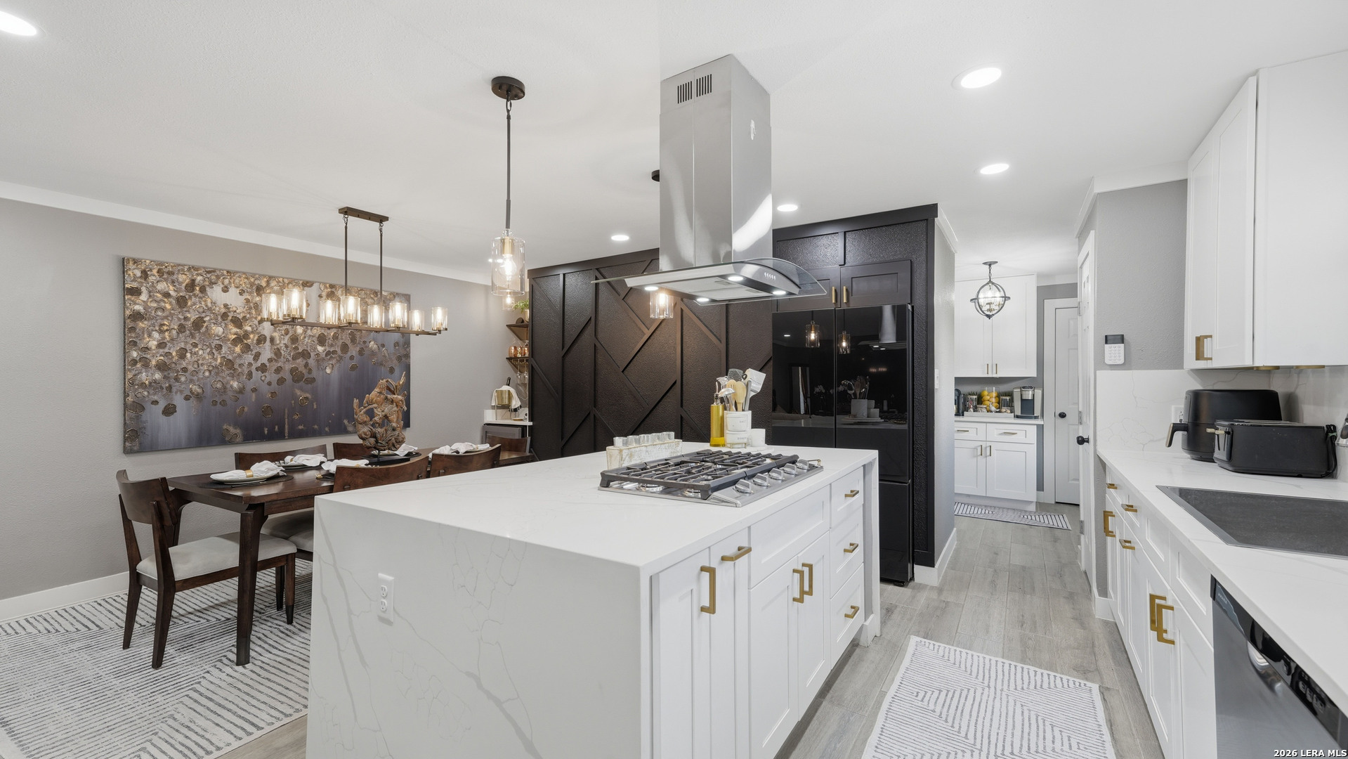 125 Rilla Vista San Antonio TX 78216