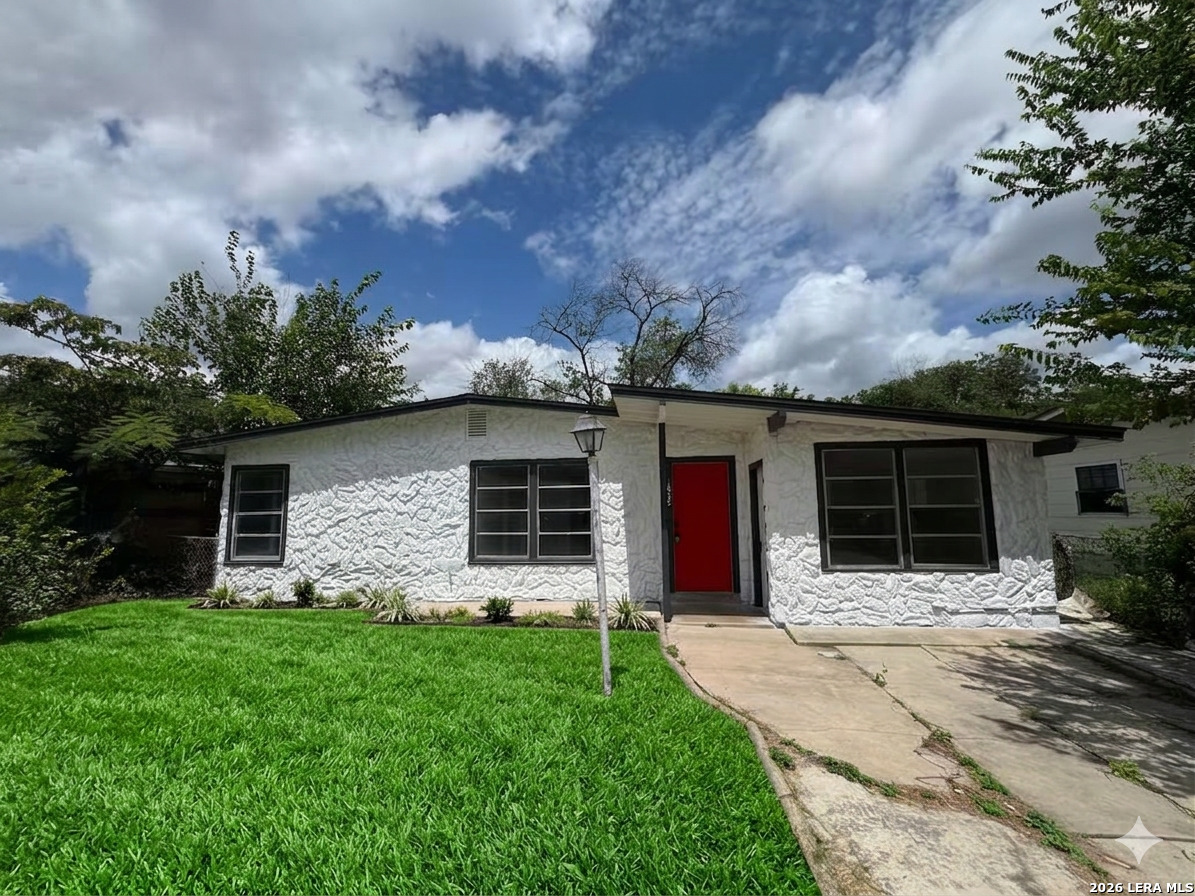 1923 Valencia San Antonio TX 78237