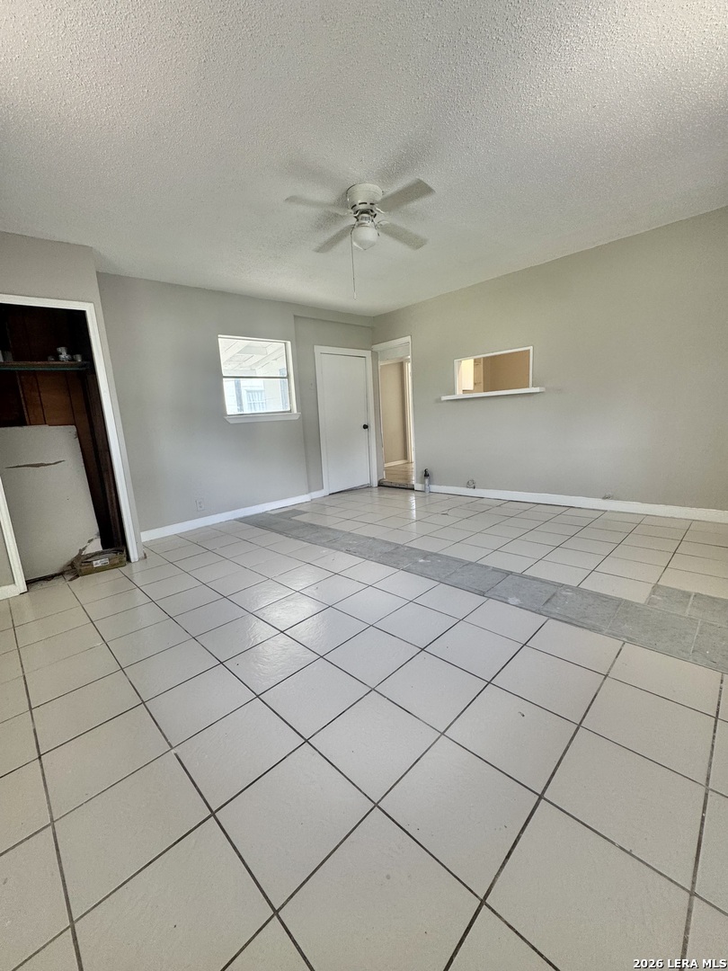 1923 Valencia San Antonio TX 78237