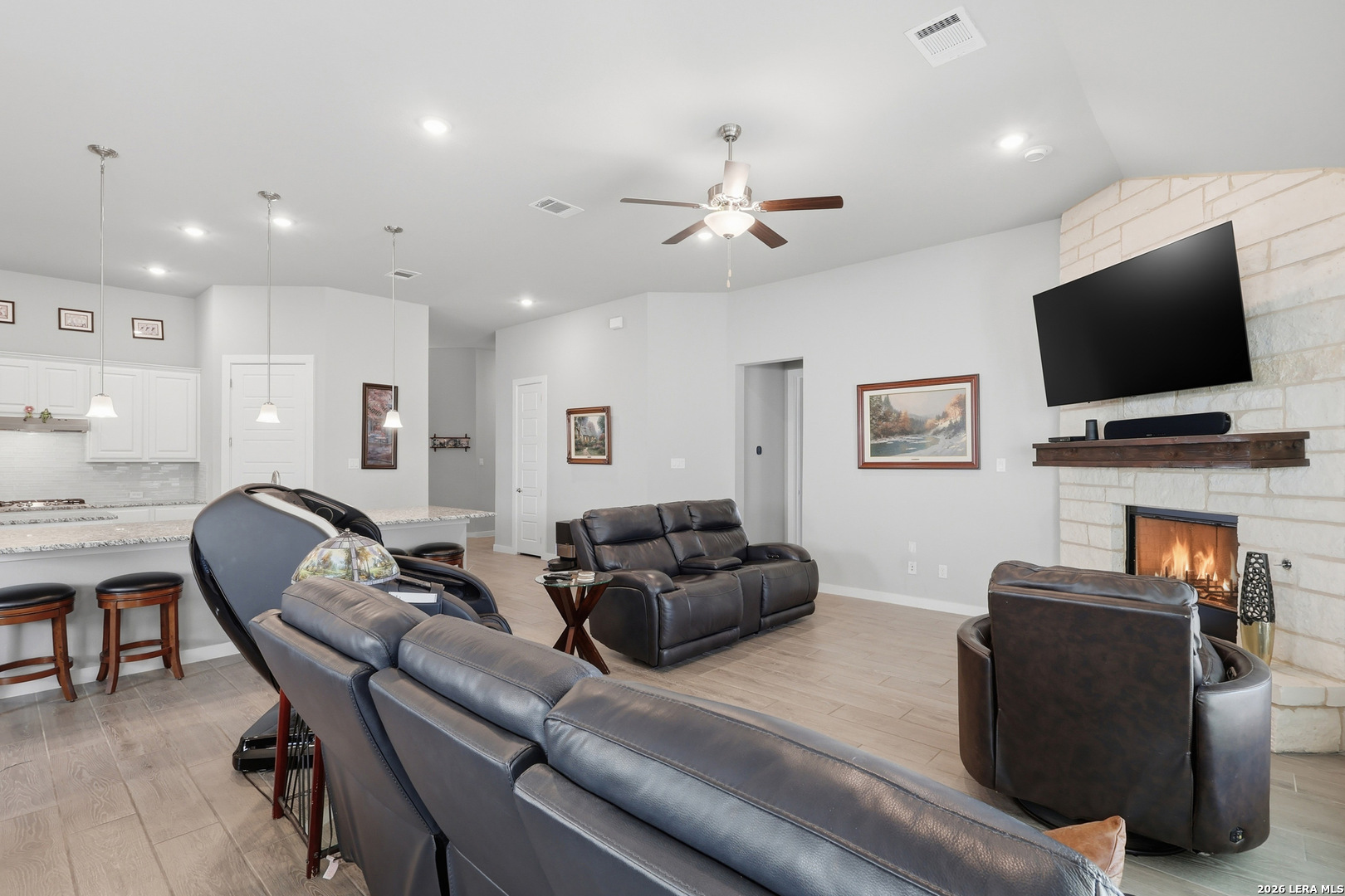 106 Branson Falls Boerne TX 78006