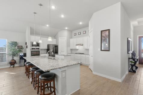 106 Branson Falls Boerne TX 78006