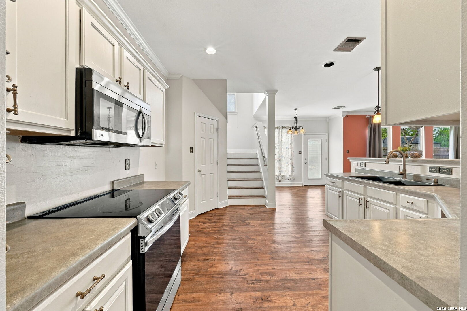3682 Green Breeze San Antonio TX 78247