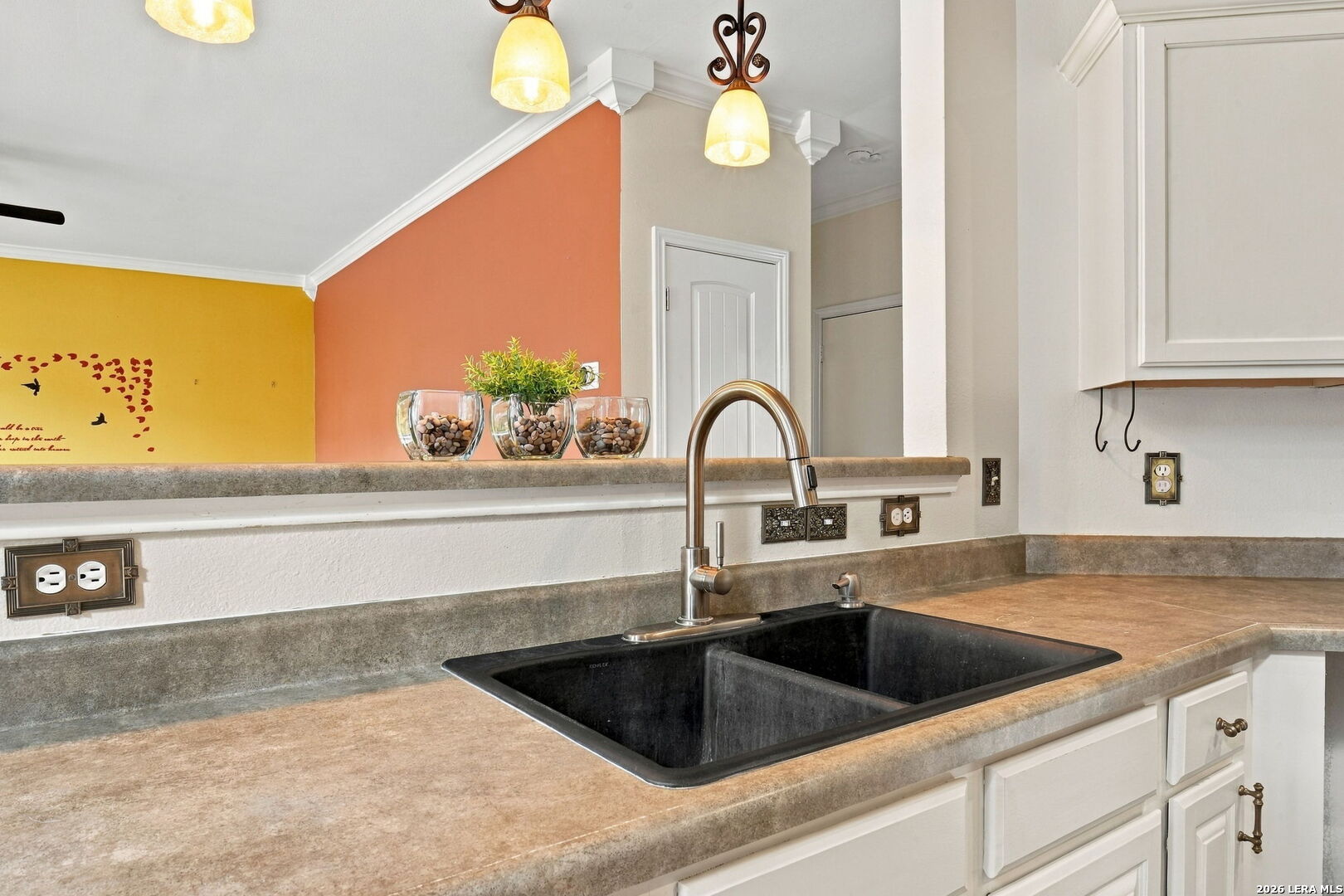 3682 Green Breeze San Antonio TX 78247
