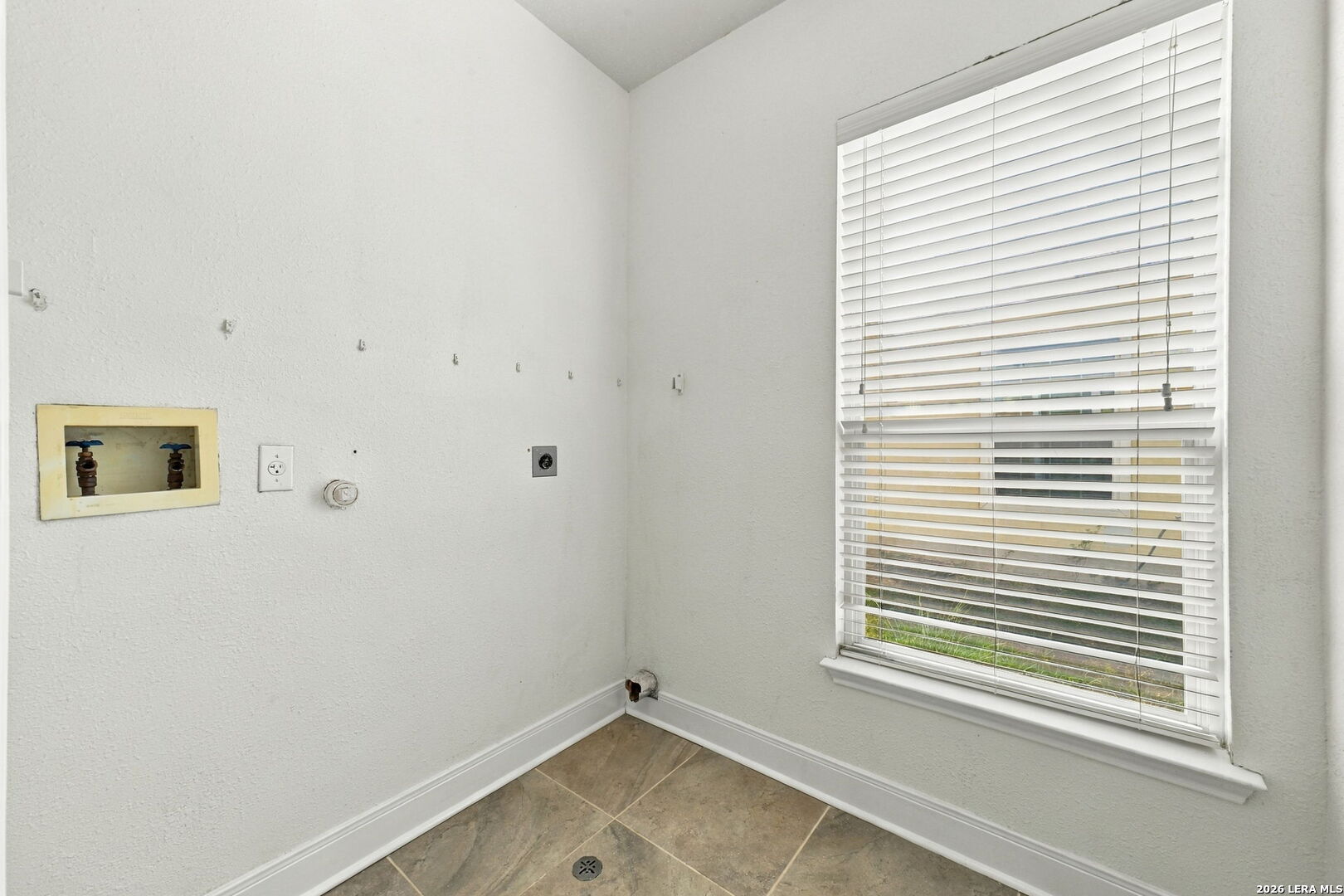 3682 Green Breeze San Antonio TX 78247