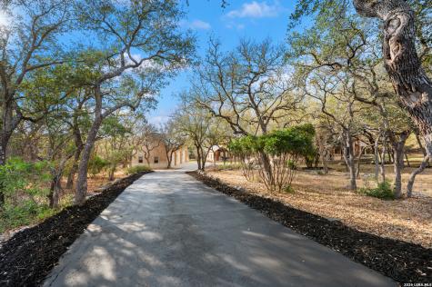 16227 San Cayetano Helotes TX 78023