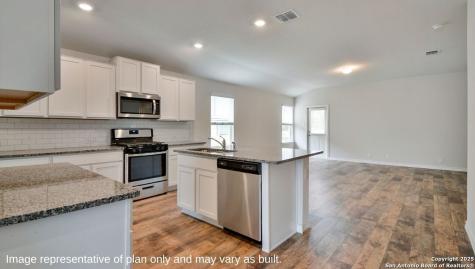 5703 Gray Moore San Antonio TX 78245