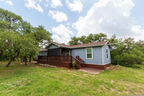 8579 Whartons Dock Bandera TX 78003