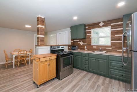 8579 Whartons Dock Bandera TX 78003