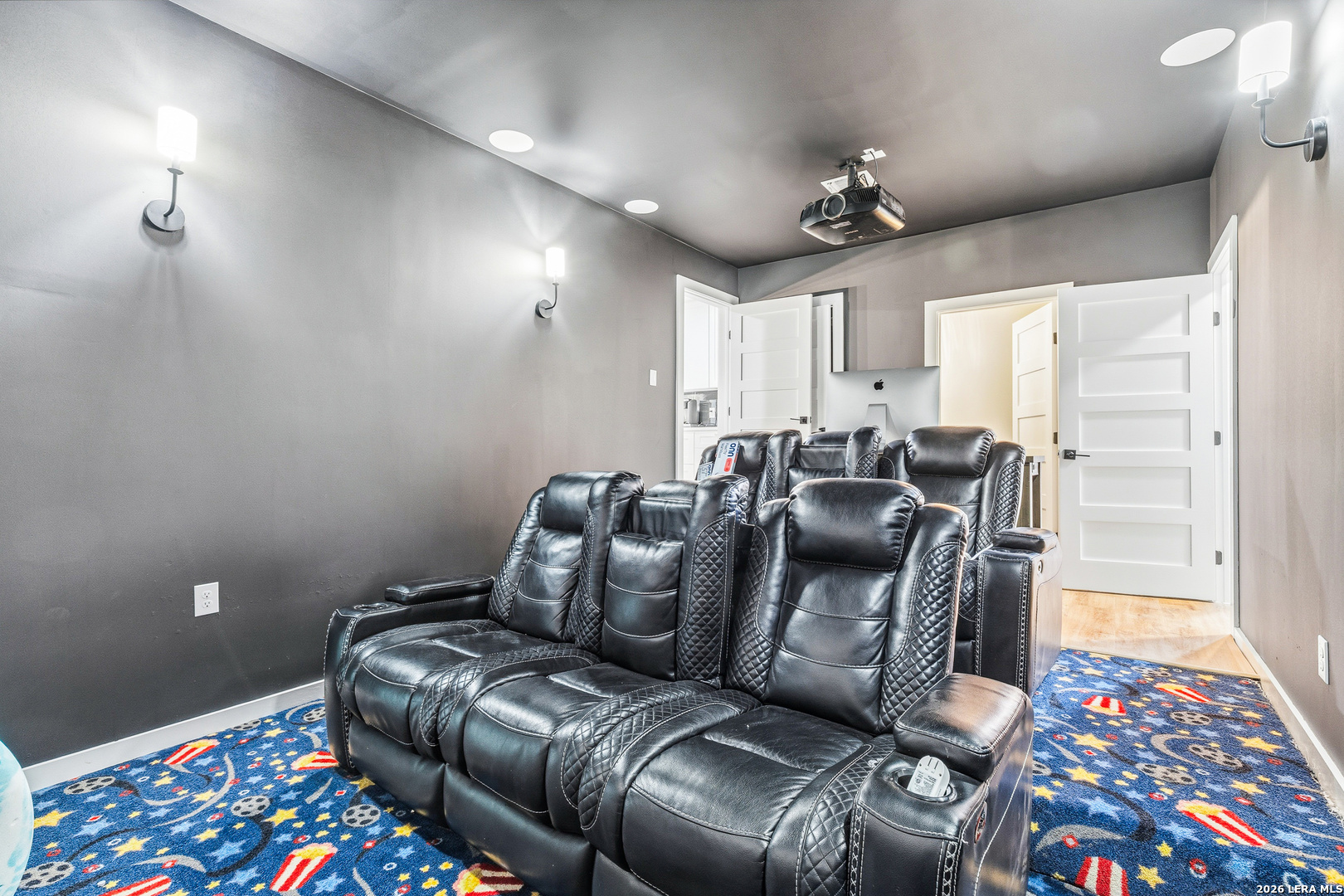 227 W Highland Drive Boerne TX 78006