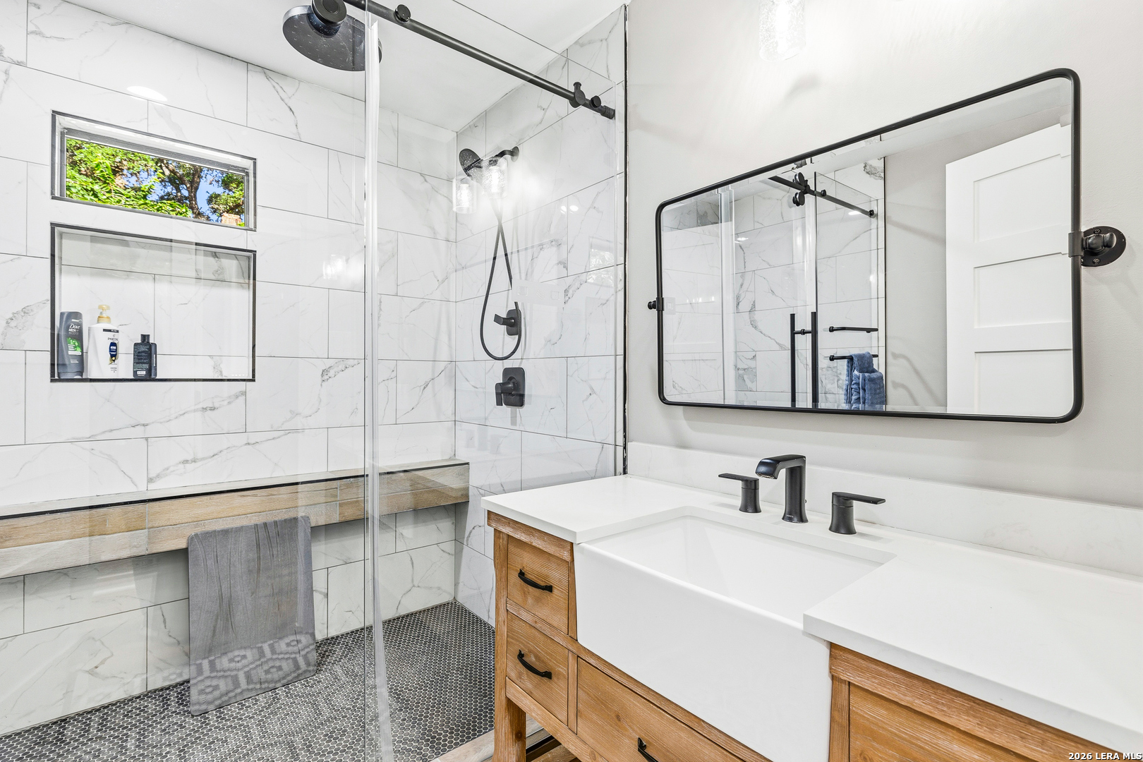 227 W Highland Drive Boerne TX 78006