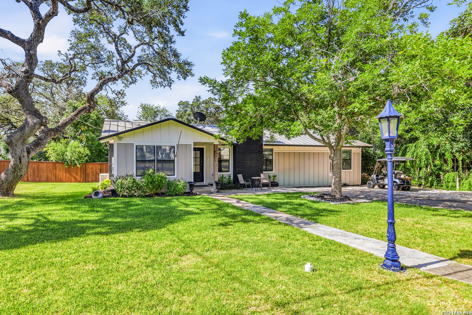 227 W Highland Drive Boerne TX 78006