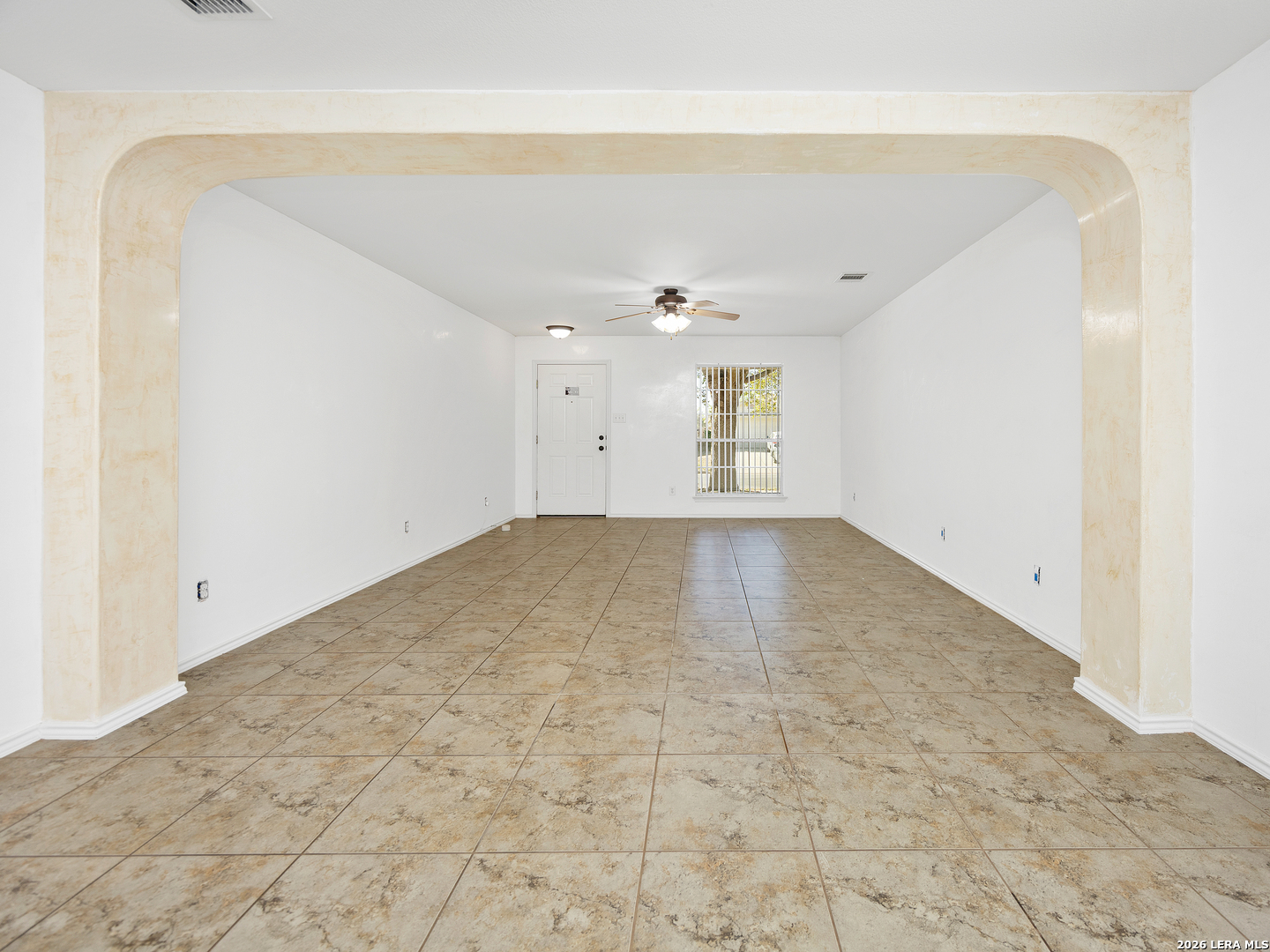 8964 Scarlet Creek Universal City TX 78148