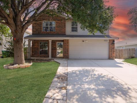 8964 Scarlet Creek Universal City TX 78148