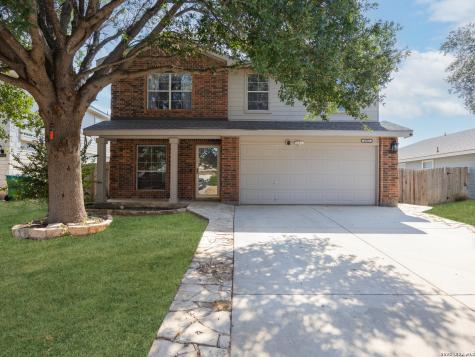 8964 Scarlet Creek Universal City TX 78148