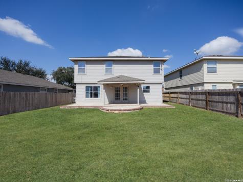 8964 Scarlet Creek Universal City TX 78148