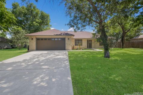 131 Santa Fe Ridge Seguin TX 78155