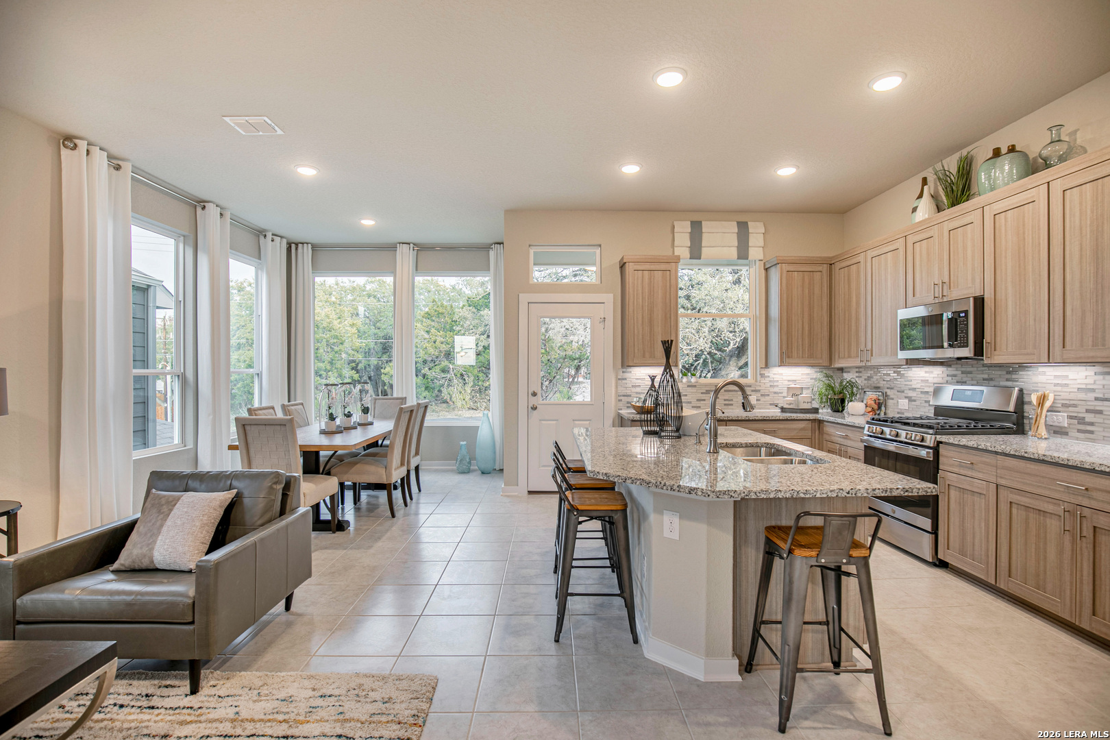 6464 Babcock Road #703 San Antonio TX 78249