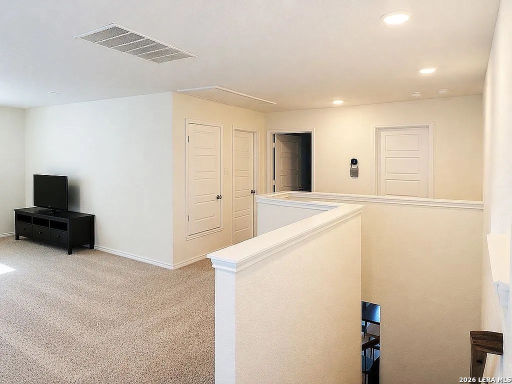 5015 Galvan Manor Converse TX 78109