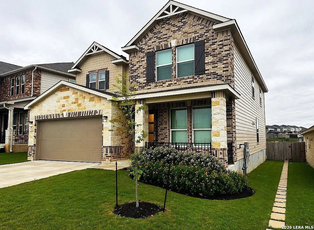 5015 Galvan Manor Converse TX 78109