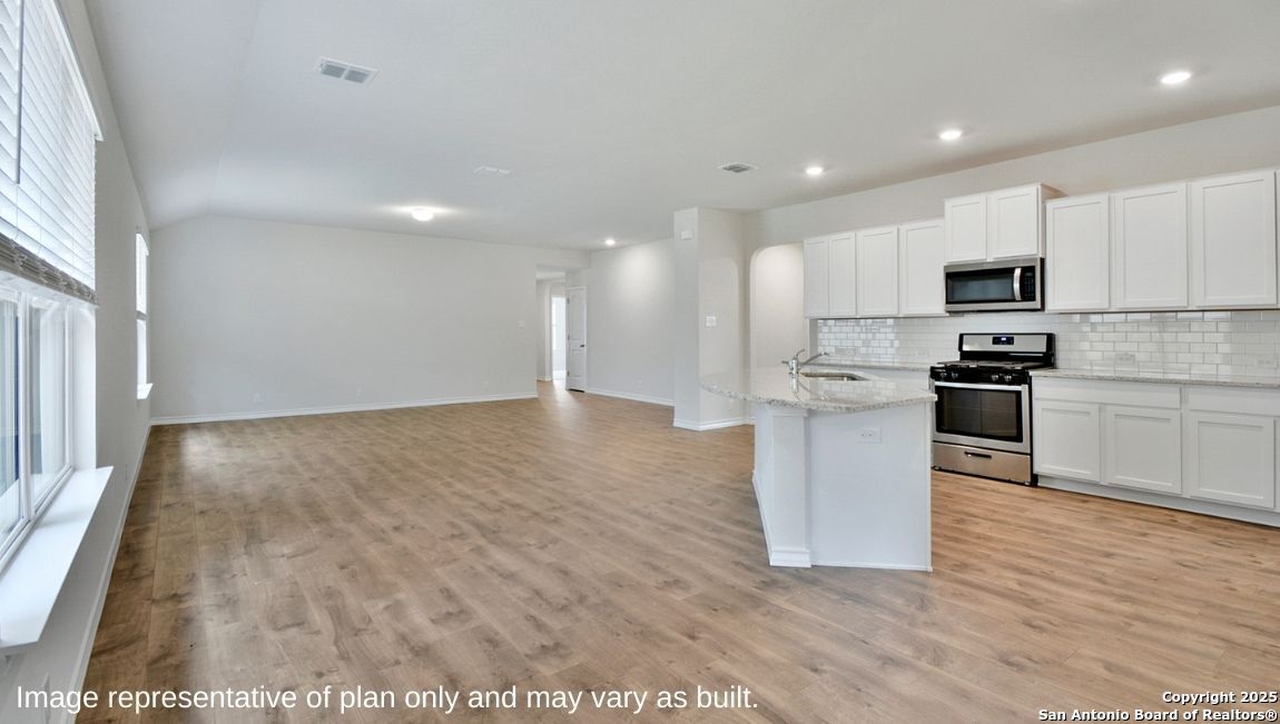12576 Thyme Pass Converse TX 78109