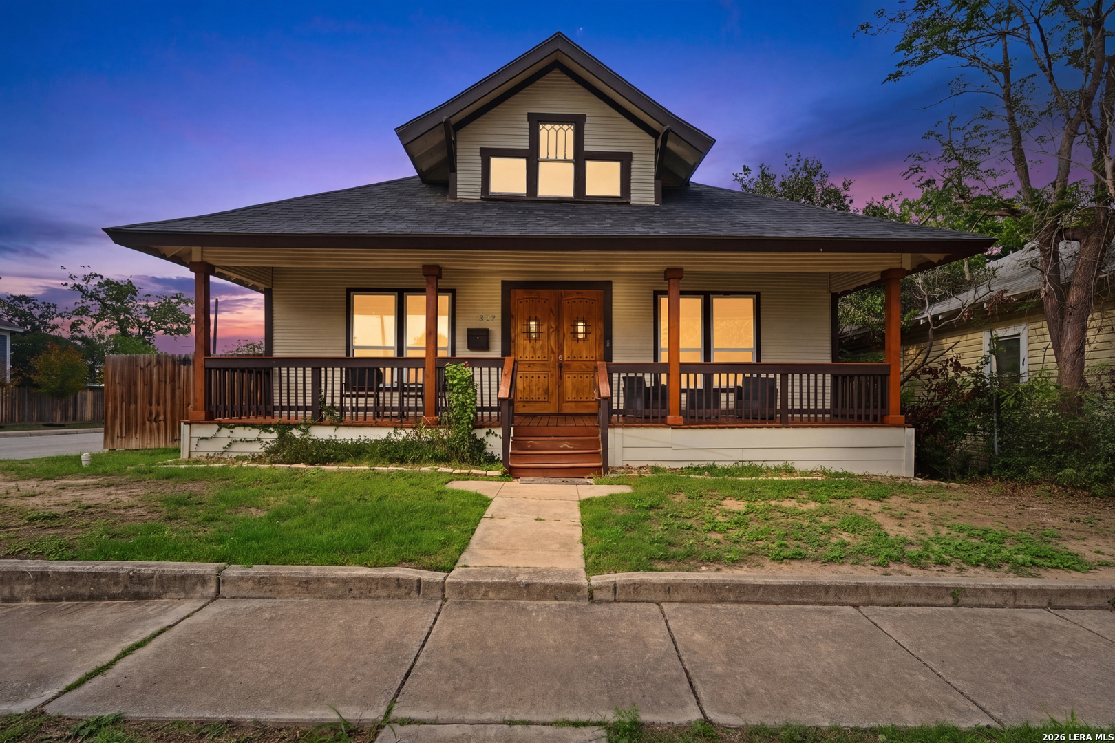 327 W Baylor Street San Antonio TX 78204