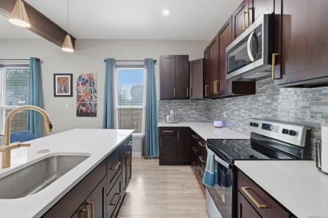 327 W Baylor Street San Antonio TX 78204