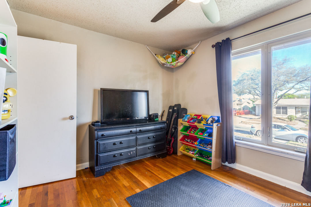 302 Sullivan Drive San Antonio TX 78213